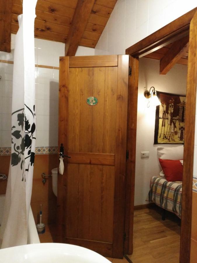 Residencial Valle De Benasque Eksteriør billede